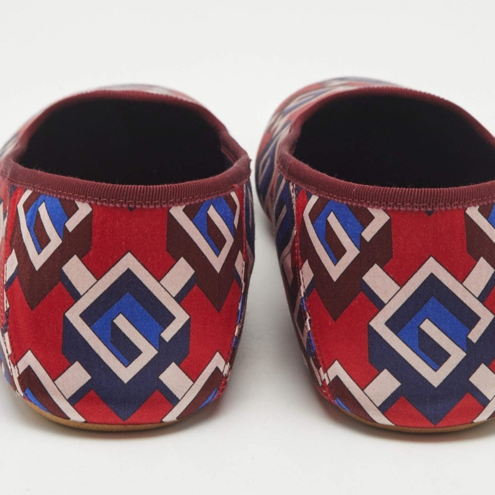 Gucci Red Satin Voyage Geometric G Print Slippers NEW in Box SZ 16 - Picture 6 of 12